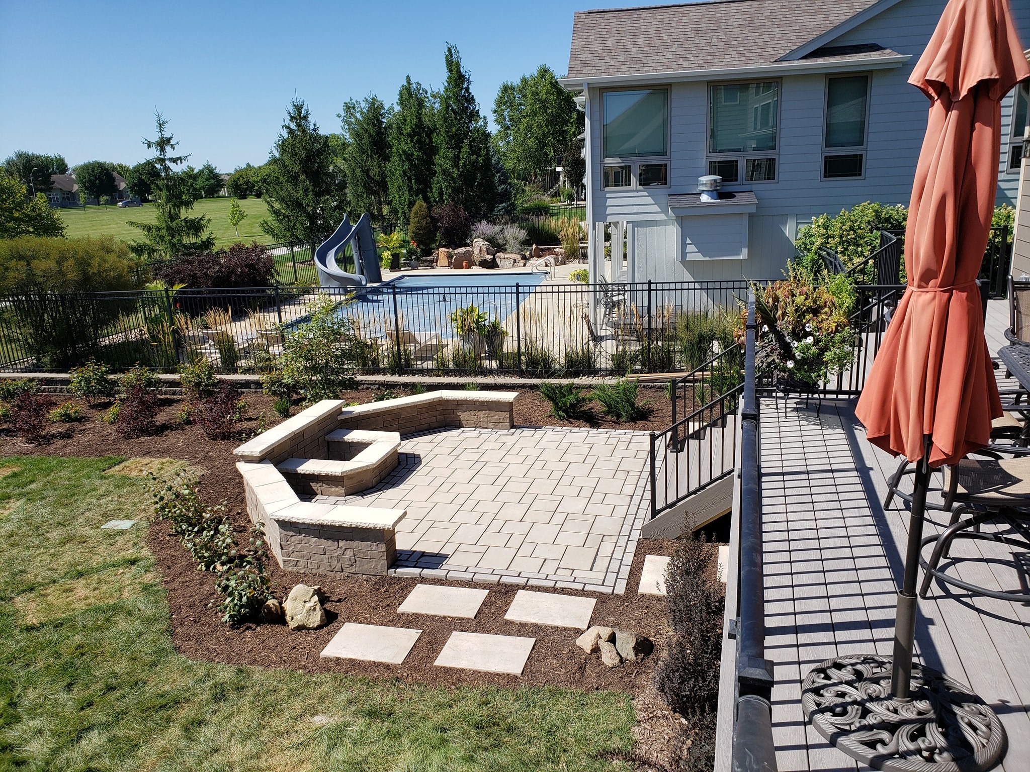 gorgeous-patio-installation-norwalk-seasonal-services